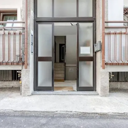 Lora Apartment *