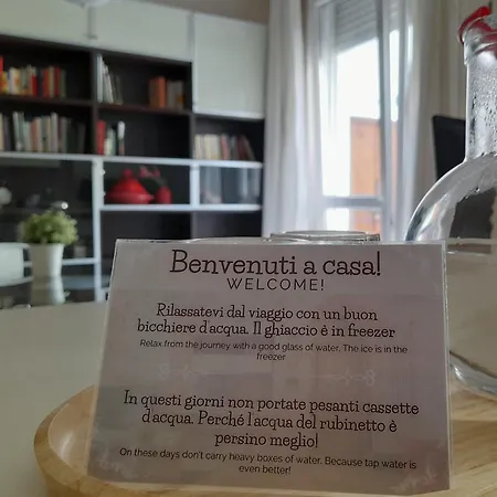 Lora Apartamento Como